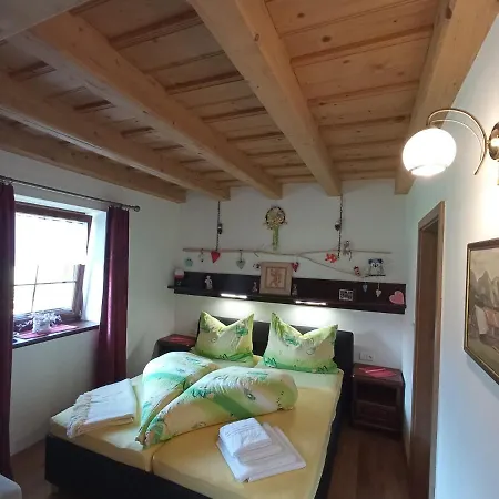 Apartment Apartman Studio Goral